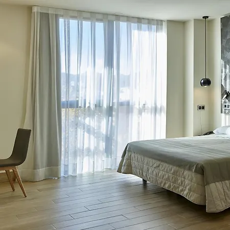 Ξενοδοχείο Plaza