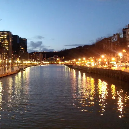 Ξενοδοχείο Plaza 2*