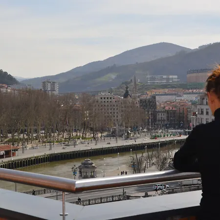 プラザ ホテル ビルバオ