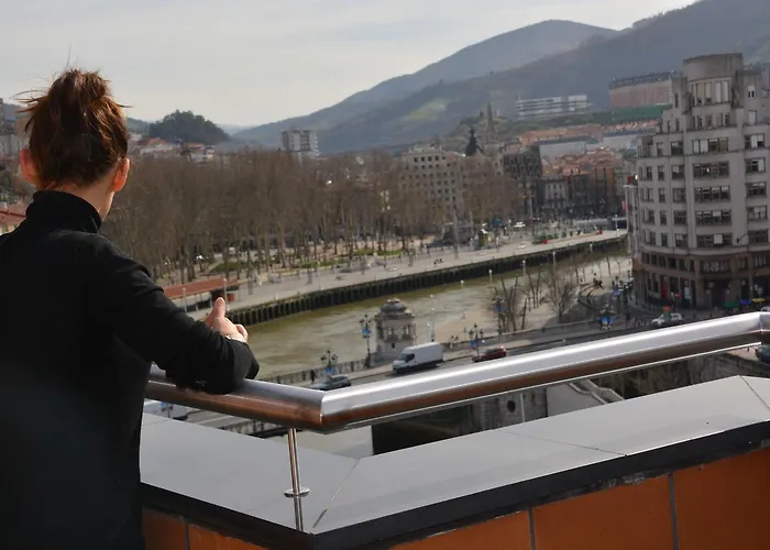 プラザ ホテル ビルバオ